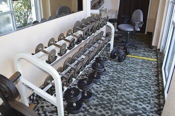 the white sands oceanfront resort and spa