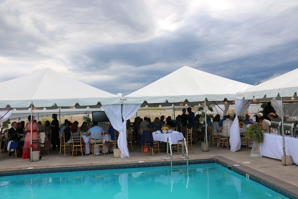 the white sands oceanfront resort and spa