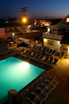 the white sands oceanfront resort and spa