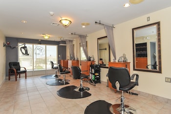 the white sands oceanfront resort and spa