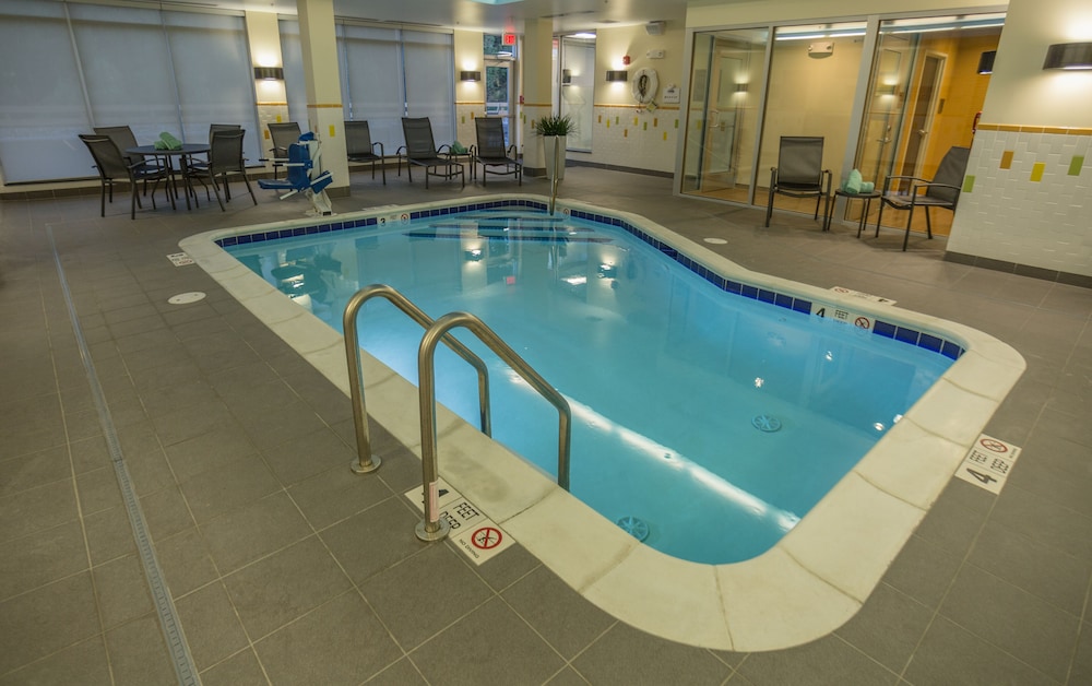 fairfield inn and suites by marriott geneva finger lakes