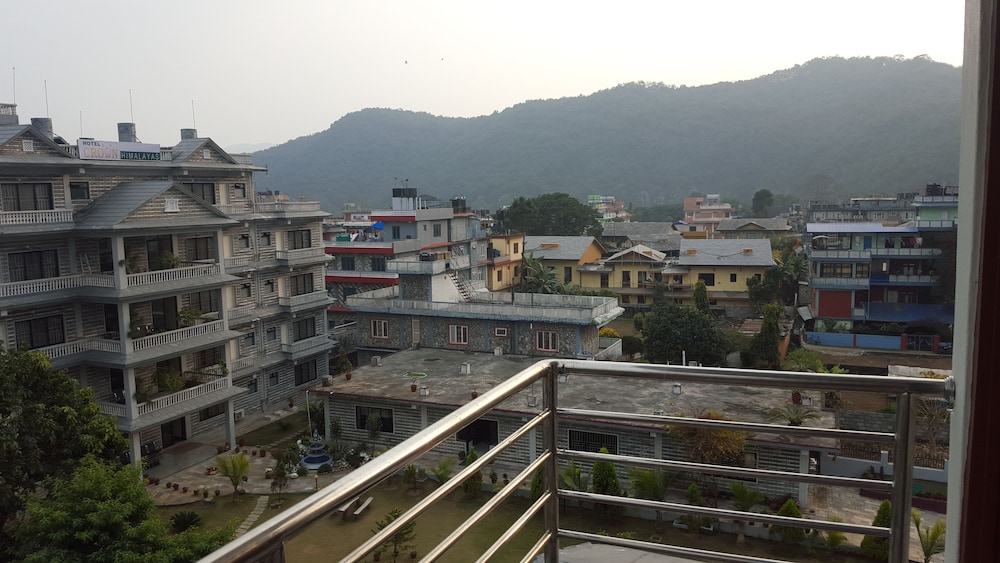 hotel pokhara view