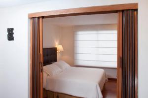 Apartaestudios Los Andes,Bogotá>>Bogota,4 star