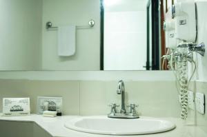apartaestudios los andes