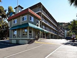 Super 8 By Wyndham San Diego Hotel Circle,California>>Bay Park,2 star