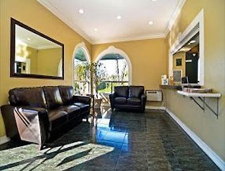 Super 8 By Wyndham San Diego Hotel Circle,California>>Bay Park,2 star