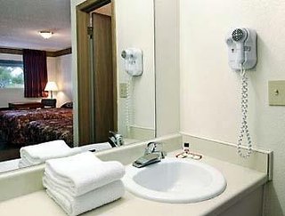 Super 8 By Wyndham Stockbridge,Georgia>>Atlanta,2 star