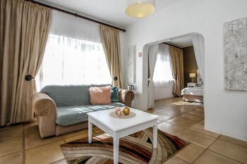 Caza Beach Guesthouse,Golden Mile>>Durban,4 star
