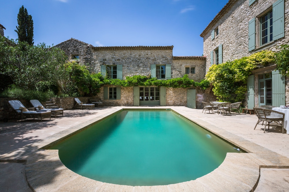 le mas de la chapelle