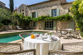 Le Mas De La Chapelle,Dions>>Bourdic,4 star