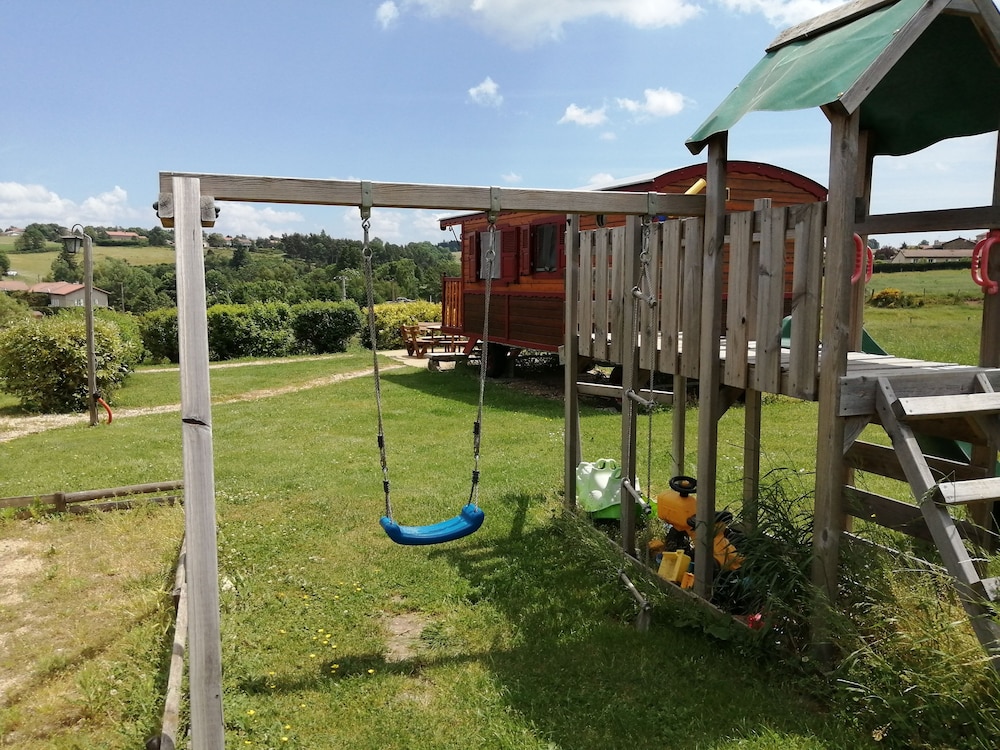 les roulottes de la ferme des chanaux