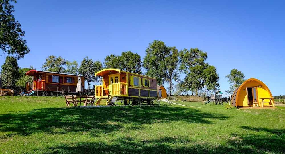 les roulottes de la ferme des chanaux