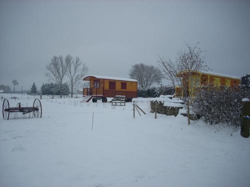 les roulottes de la ferme des chanaux