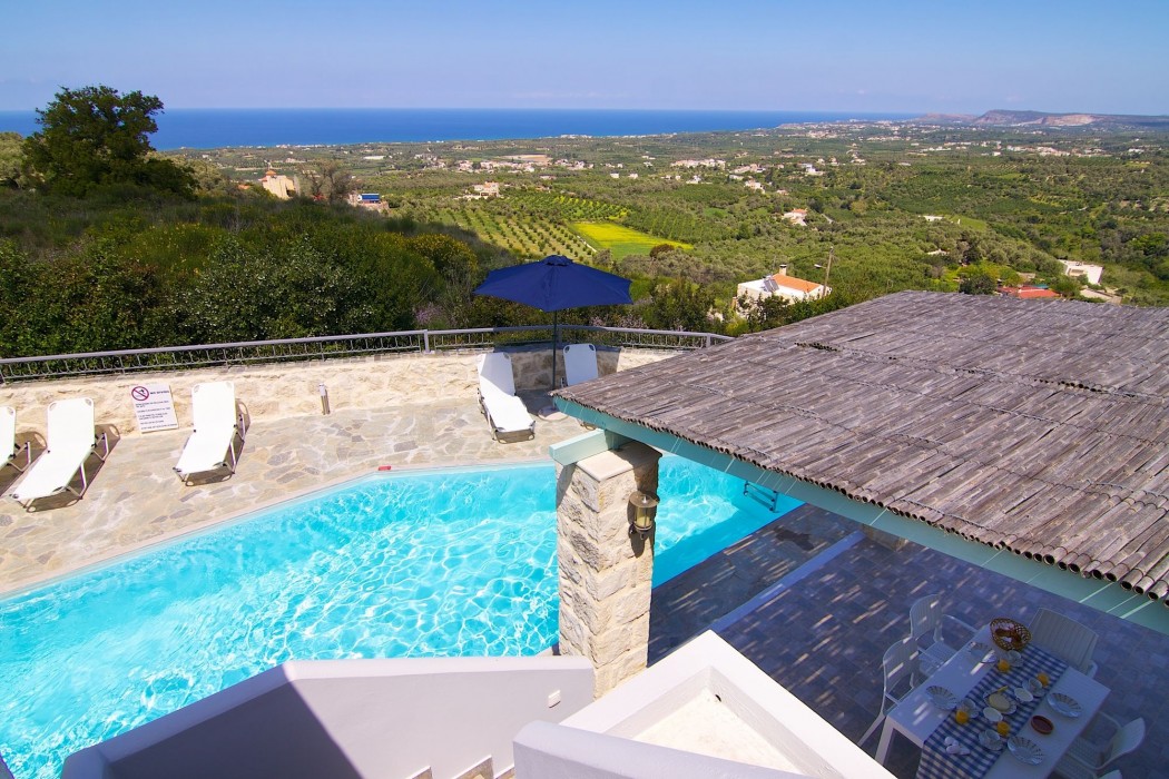 villa ikaros