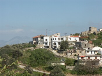 villa ikaros