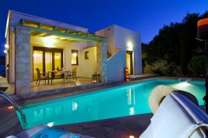 villa ikaros