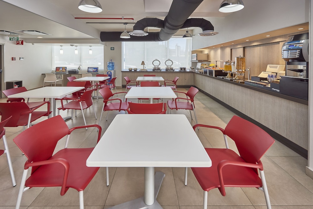 city express junior by marriott toluca zona industrial