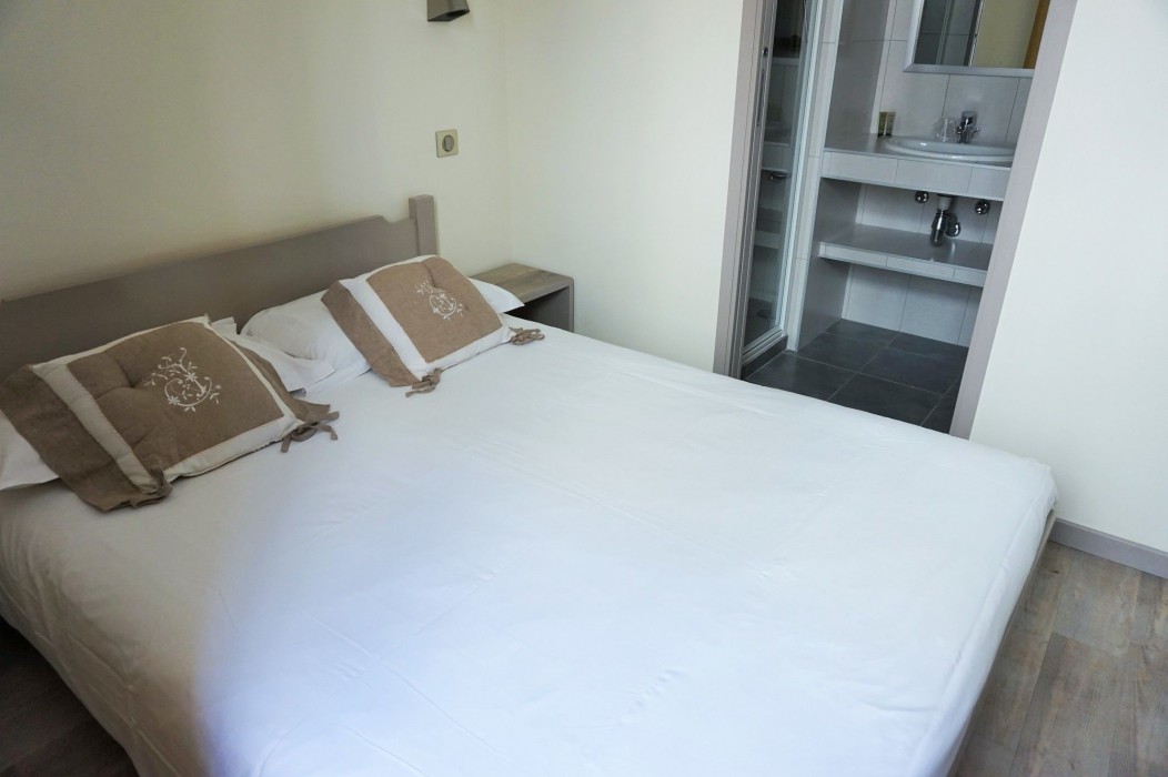 hotel de la couronne