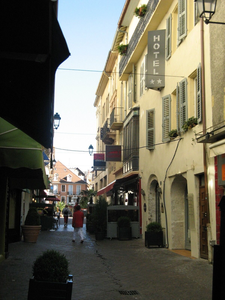 hotel de la couronne