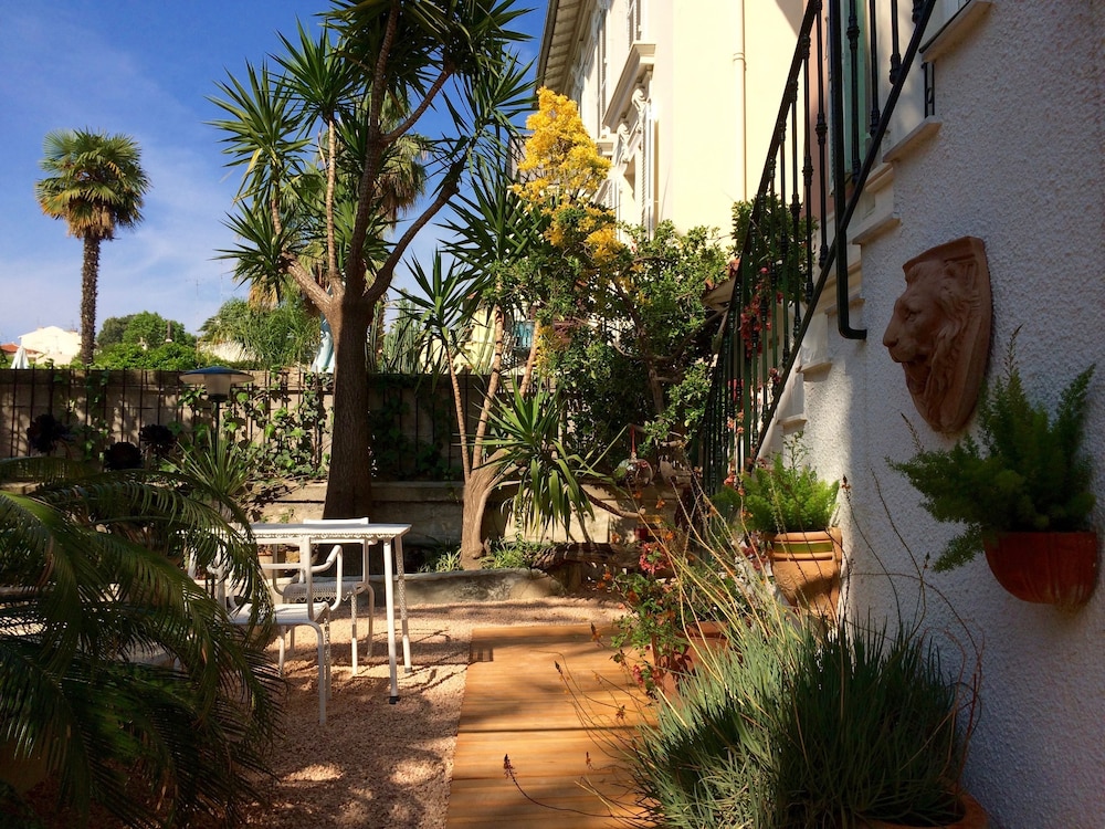 hotel villa rose
