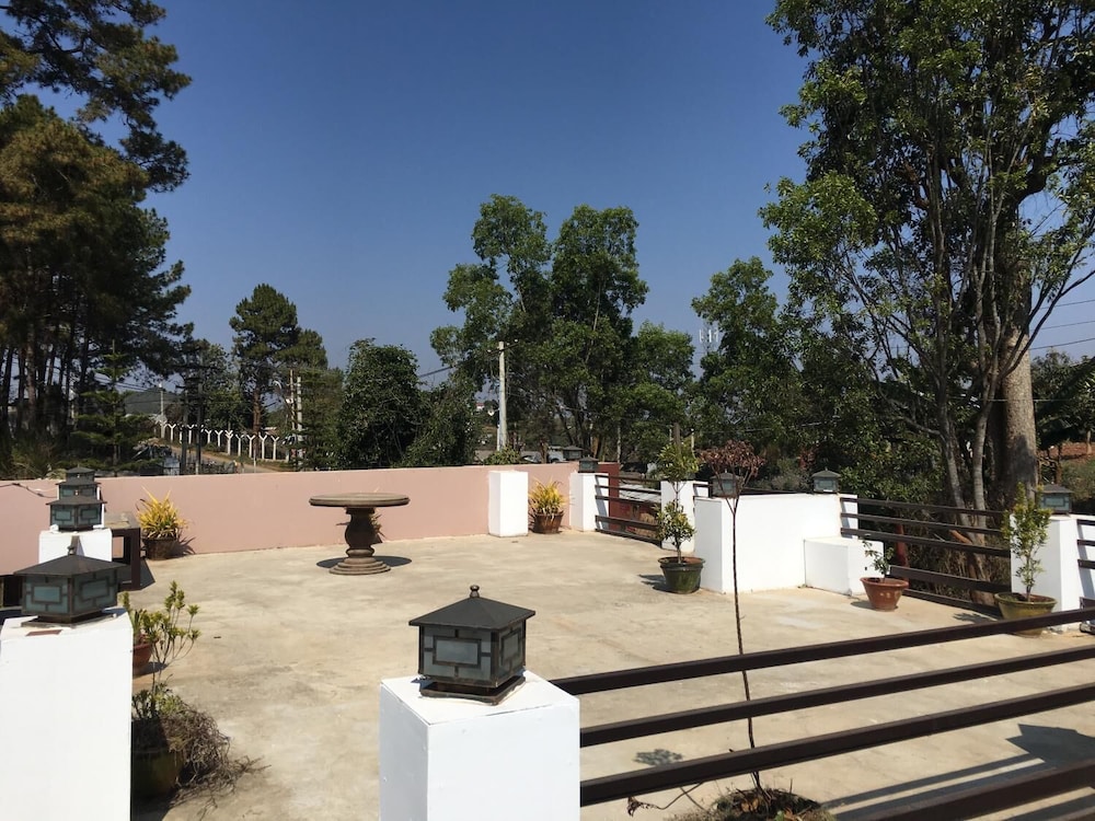 kalaw junction rose hotel