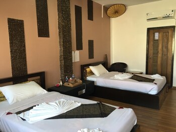 kalaw junction rose hotel