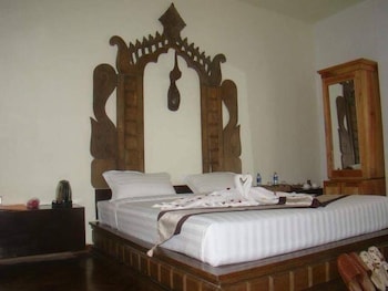 kalaw junction rose hotel