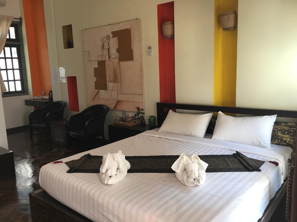 kalaw junction rose hotel