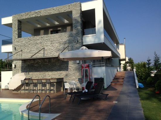 studios chrysalis