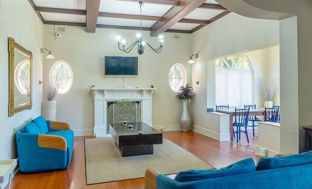 268 on ridge guesthouse