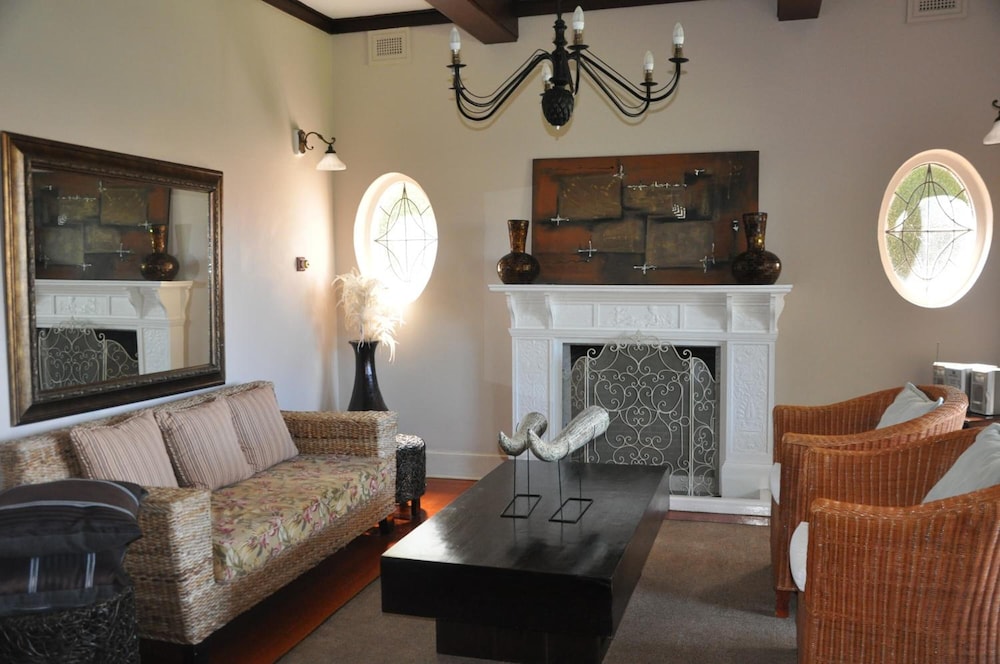 268 on ridge guesthouse