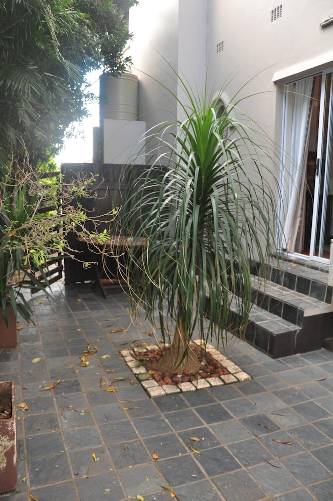 268 on ridge guesthouse