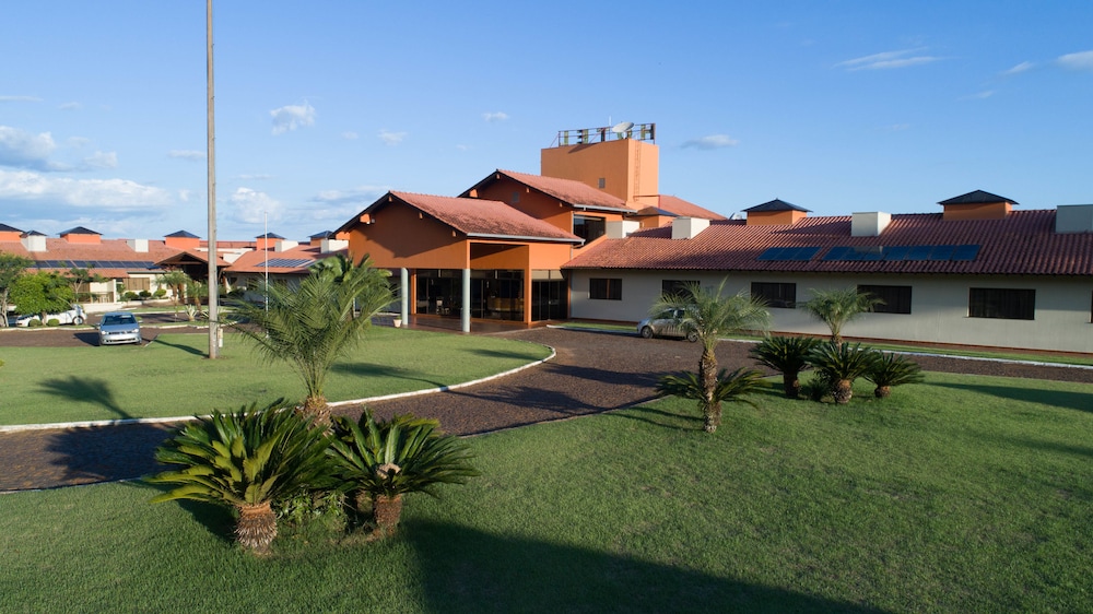 hotel lago dourado