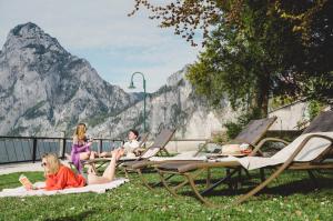 Post Am See,Gmunden>>Ebensee,5 star