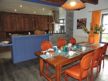 Chambres Dhotes Beluga,On A Lake,3 star