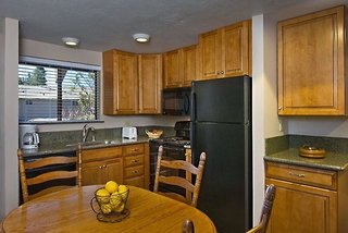 tahoe lakeshore lodge and spa