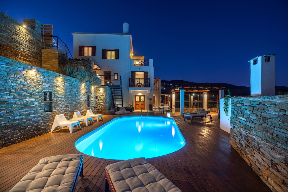 andros