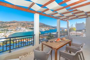 andros