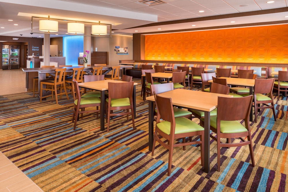 fairfield inn and suites by marriott huntington