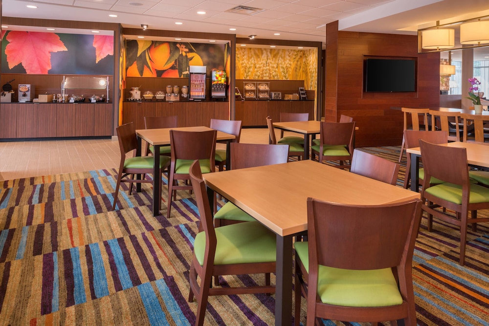 fairfield inn and suites by marriott huntington