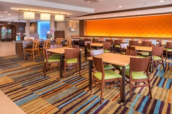 fairfield inn and suites by marriott huntington