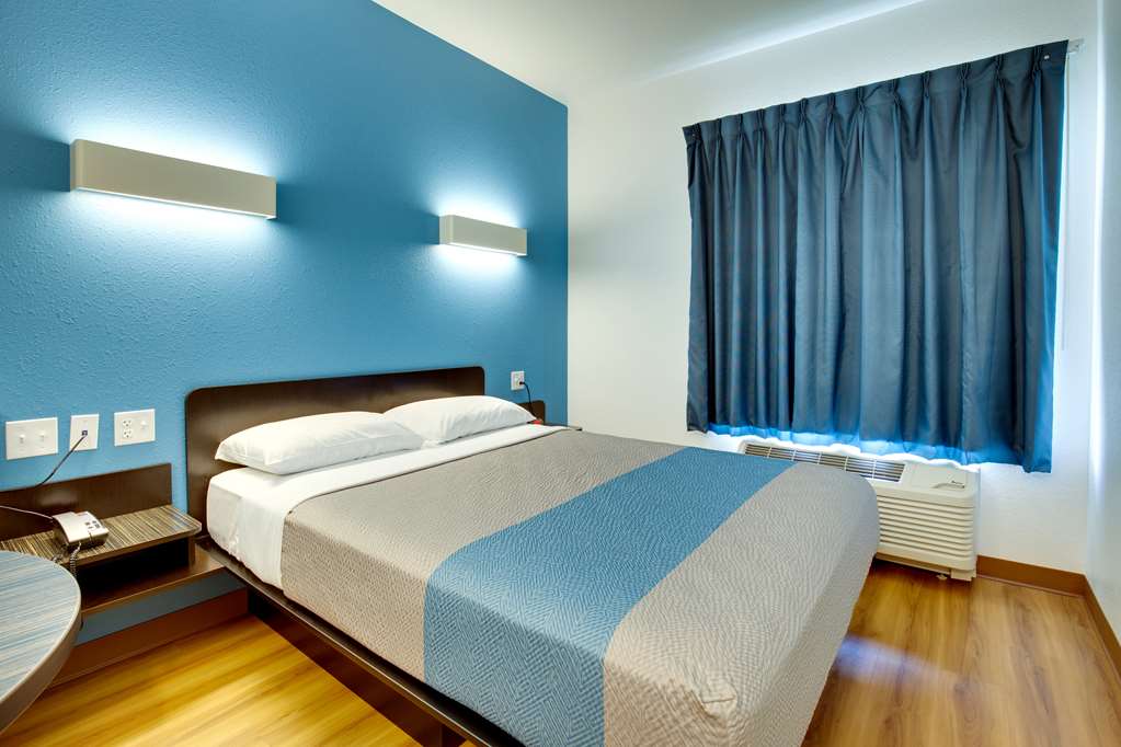 motel 6 poplar bluff mo