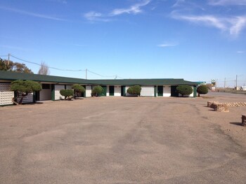 Hometown Inn By Oyo Lakin, Ks,Lakin>>Garden City,3 star