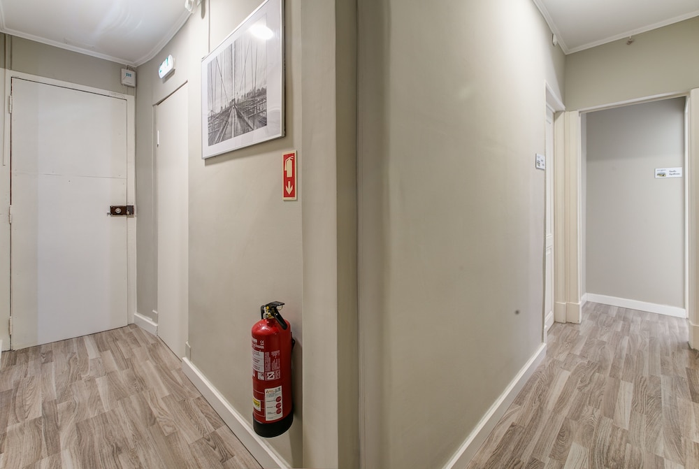 hostel seven hills adults only