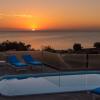 Queen Of Santorini,Karterados>>Fira,4 star