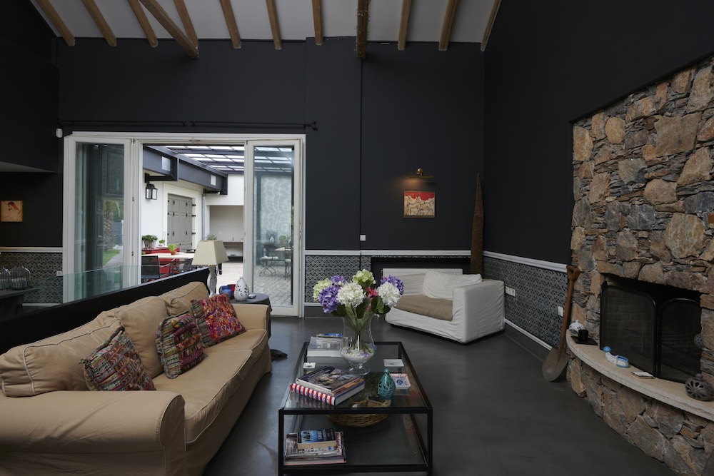 varaba country house
