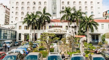 vietnam trade union in hanoi
