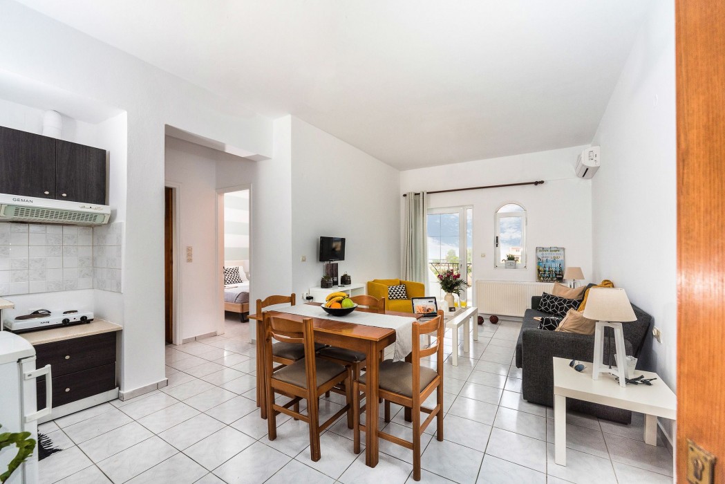 ikaros suites