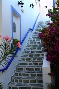 syros