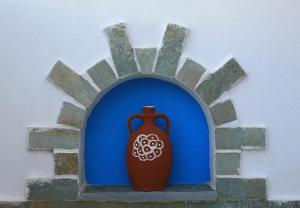 syros